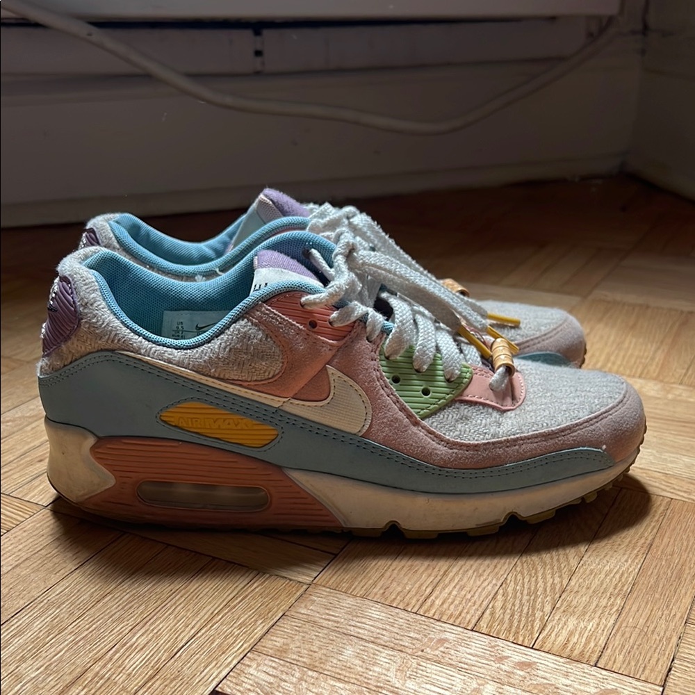 Nike Air Max Sneakers in Pastel Hues